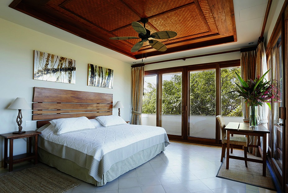 Superior Ocean View Room w/AC