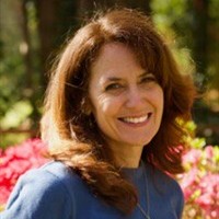 Paula Scatoloni, LCSW, SEP's Profile