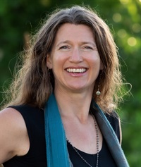 Arielle Schwartz, PhD, CCTP-II, E-RYT's profile